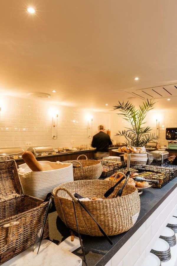 Hotel Cocoon 4*